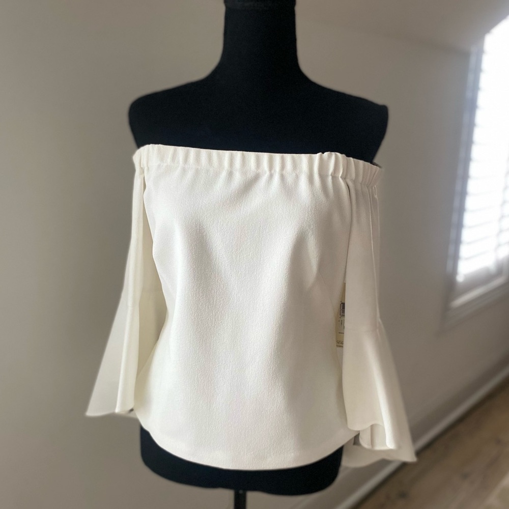 NWT ElizaJ White Off-the-Shoulder Top